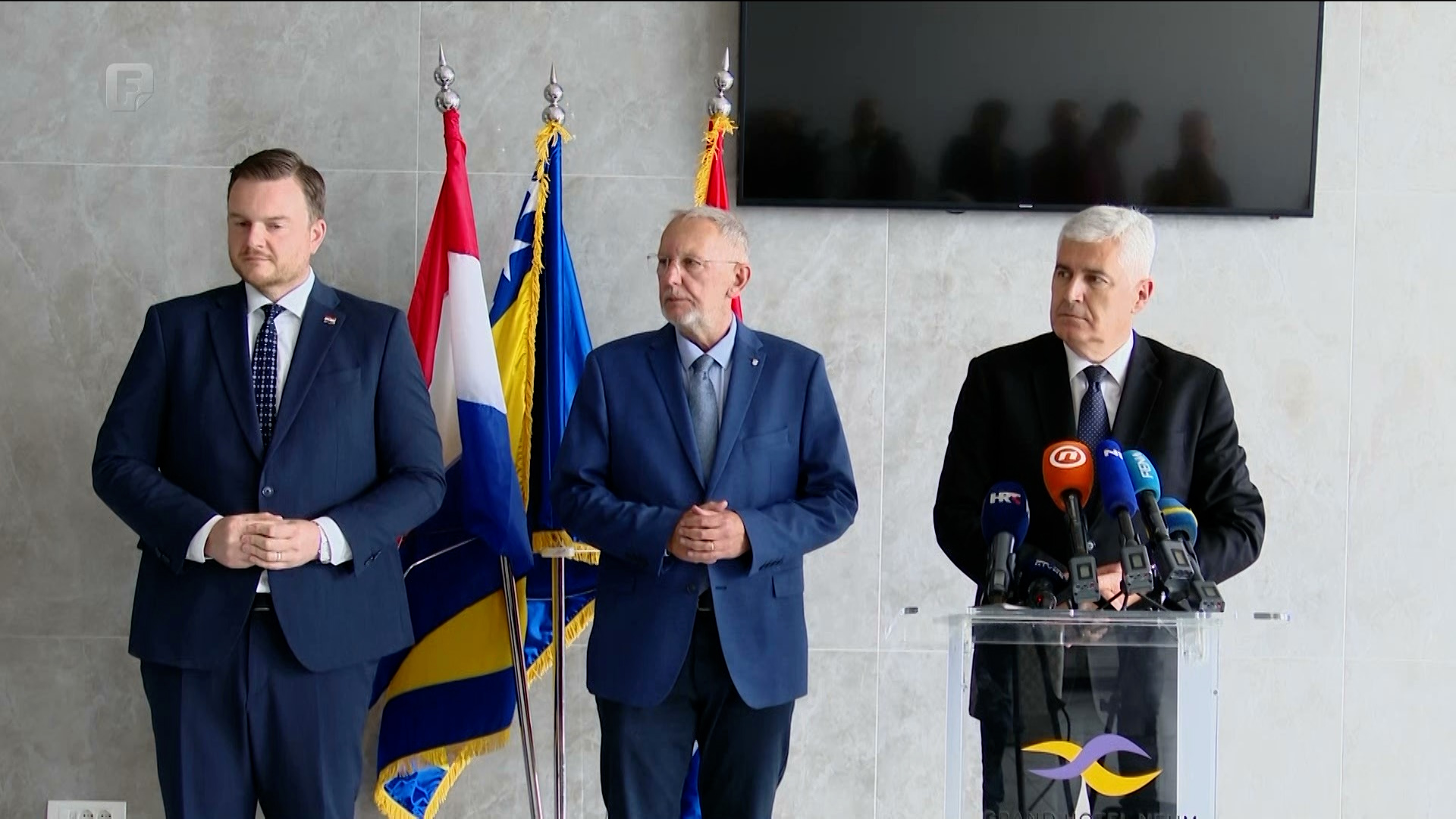 Čović, Božinović i Primorac u Neumu – olakšati prelazak granice
